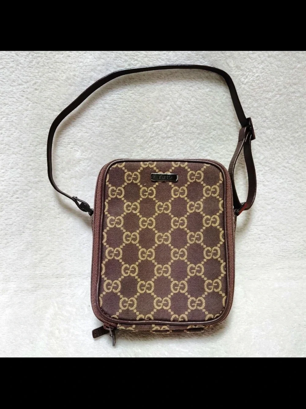Gucci Brown GG Monogram Messenger Crossbody